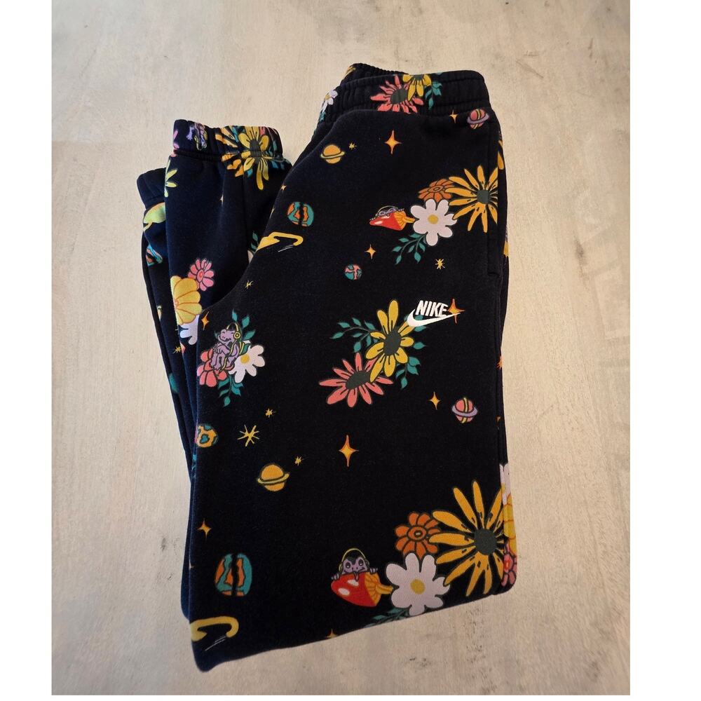 Nike Sportswear Club Fleece Outer Space Graphic Print Joggers Small 70's Pants